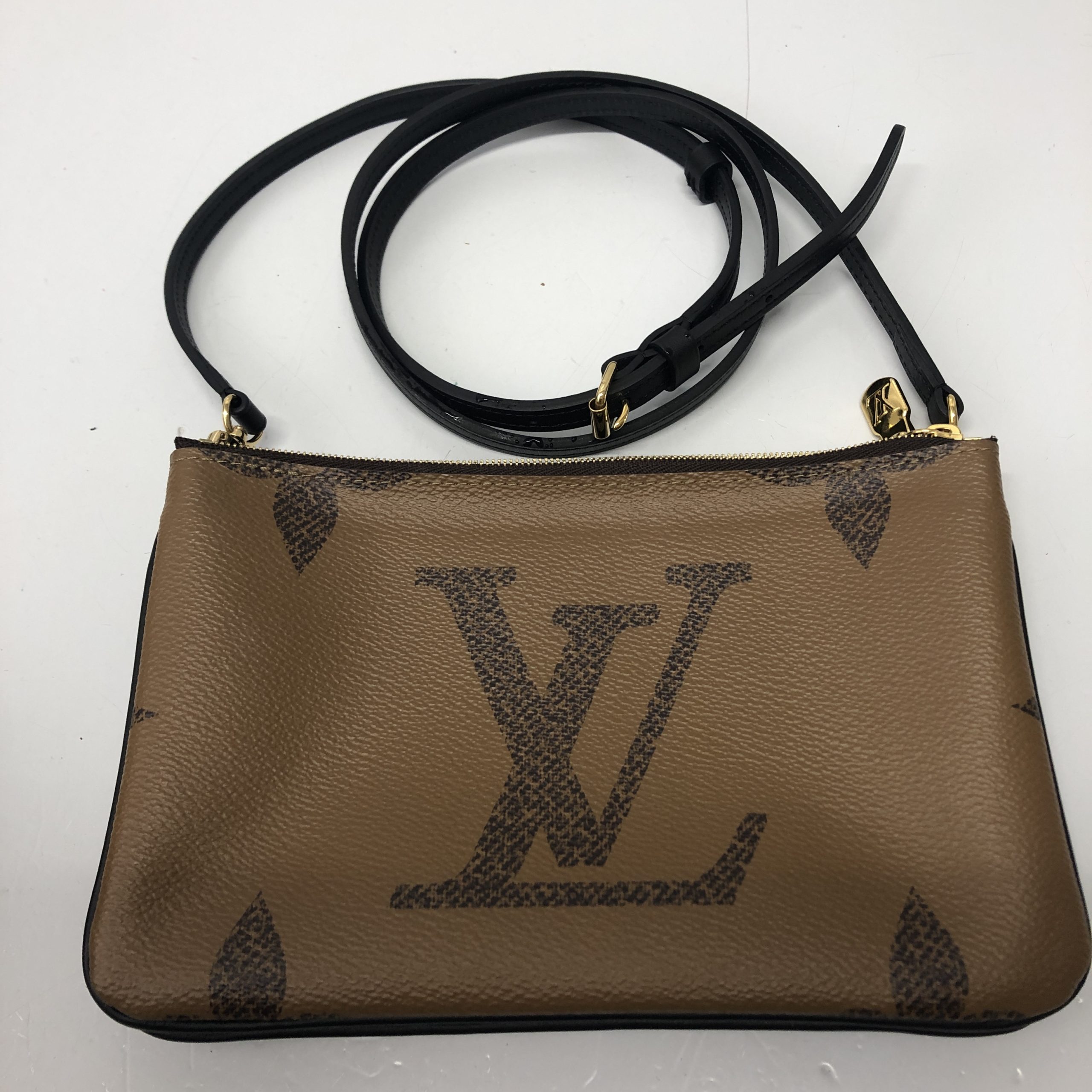 Read more about the article Louis Vuitton