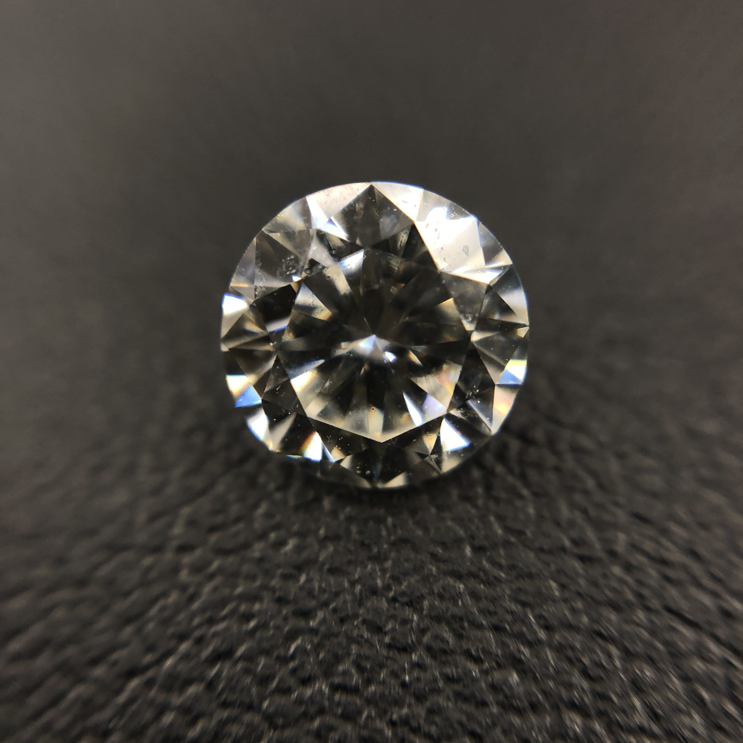 D 1.024ct J/VS-2/VG