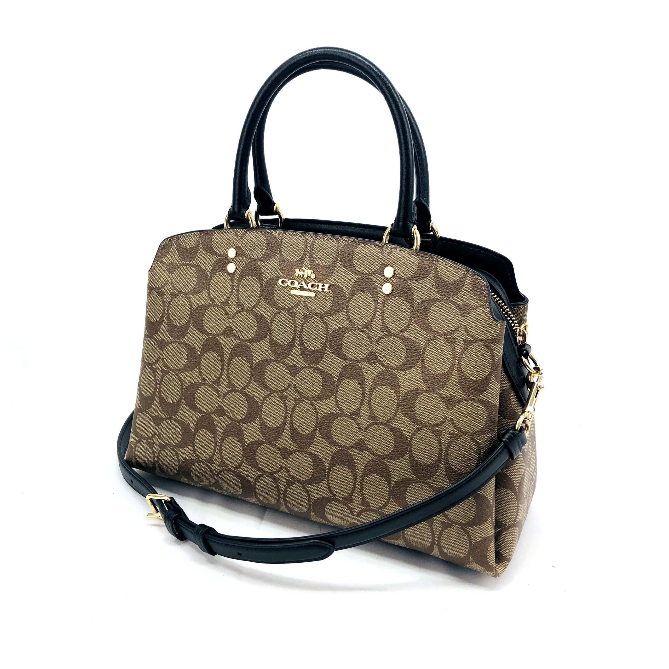 Read more about the article Coach Signature 2way Bag