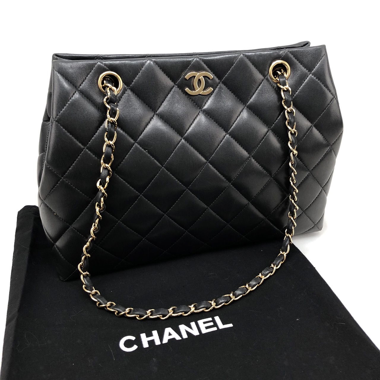 Read more about the article CHANEL